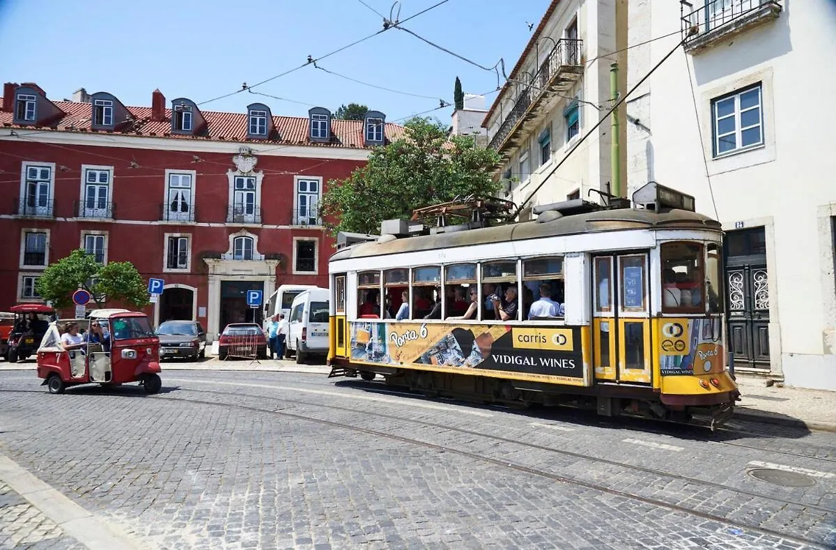 Casa Com Alma Portuguesa @ Alfama Apartment Lisbon
